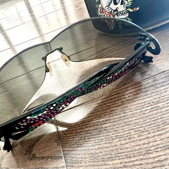 No Scratch RARE ED HARDY ORIGINAL RIMLESS SUNGLASSES VINTAGE EHS 005 WITH CASE - Picture 3 of 5